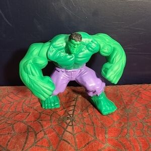 139726 2010 Marvel Heroes #2 The Incredible Hulk Smashing Fist McDonalds Toy 4 i